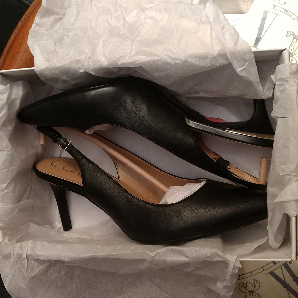Calvin Klein shoes - Picture 3 of 12